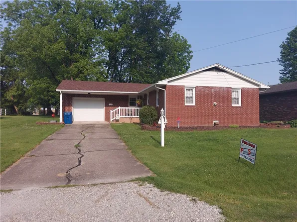 406 S Jackson St, Newton, IL 62448
