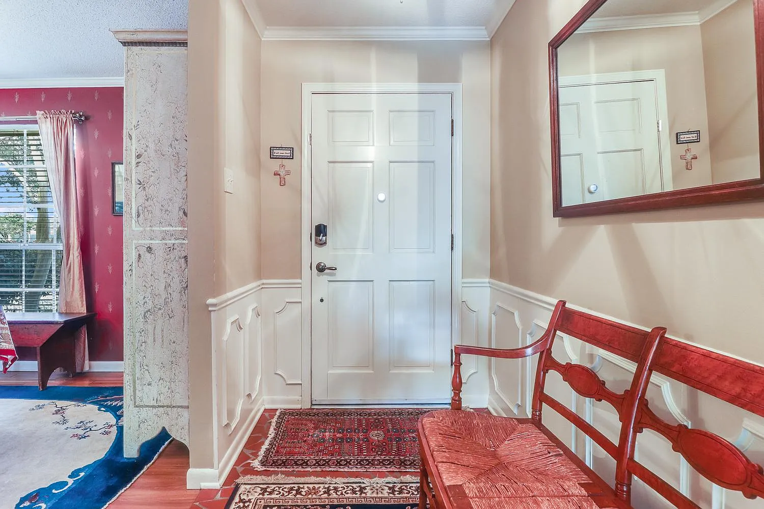 412 Woodvale Ave — Photo 4