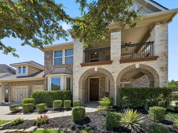 1041 Cedar Forest Dr, Conroe, TX 77384