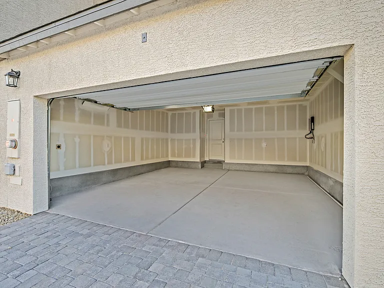 4981 Apple Mesa Ave — Photo 10