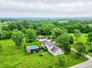 22451 Mission Rd, Bucyrus, KS 66013