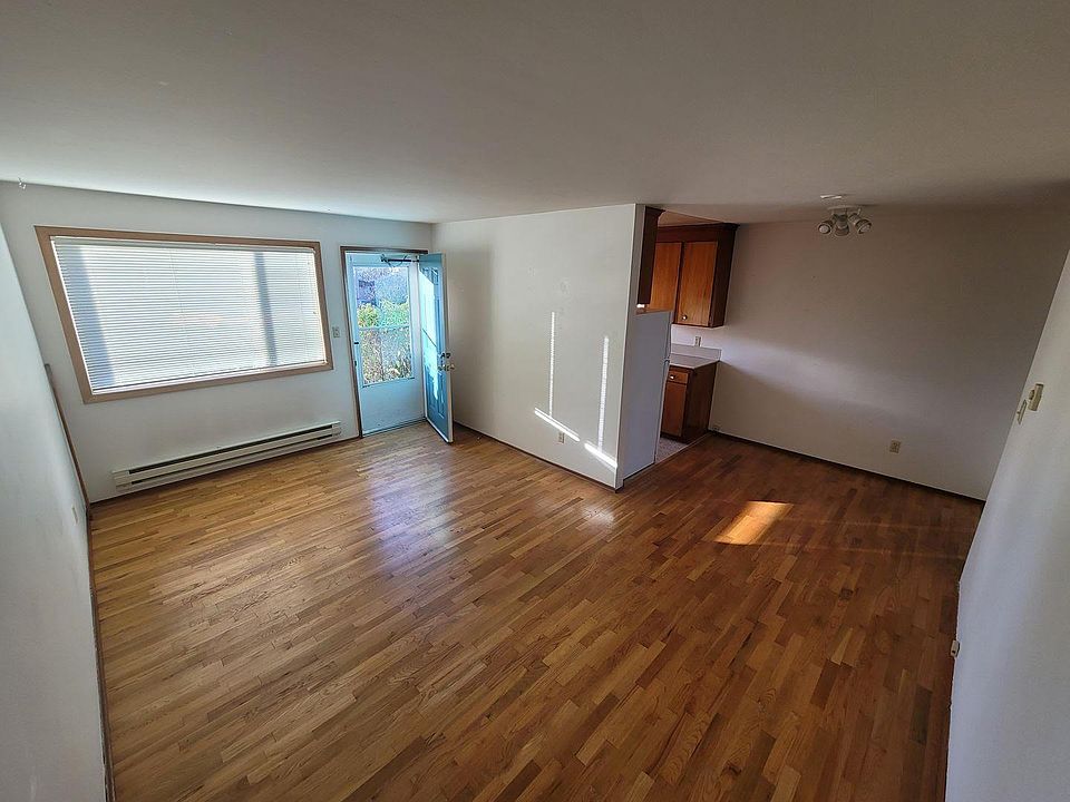 1st image of 5613 9th Ave NW