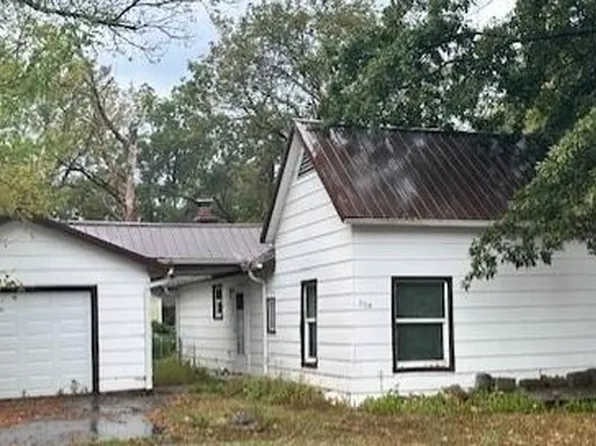 504 E Lee St, Nevada, MO 64772