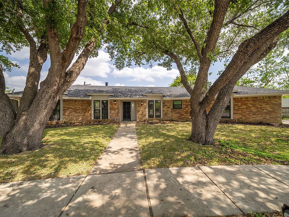 1st image of 1012 Rosewood Pl