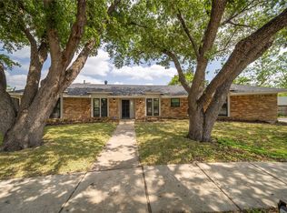 1012 Rosewood Pl, Carrollton, TX 75006
