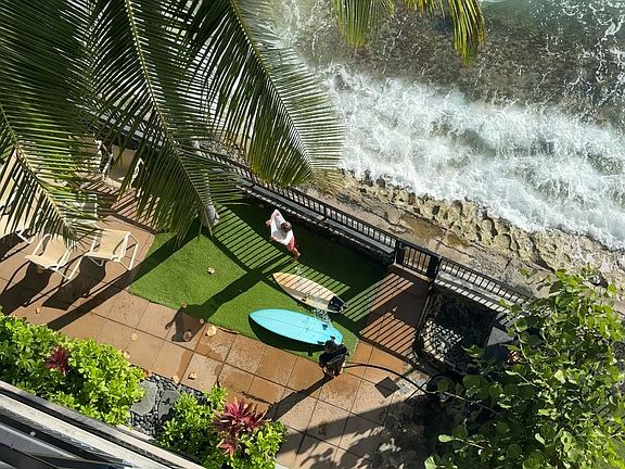 5th image of 2987 Kalakaua Ave APT 502