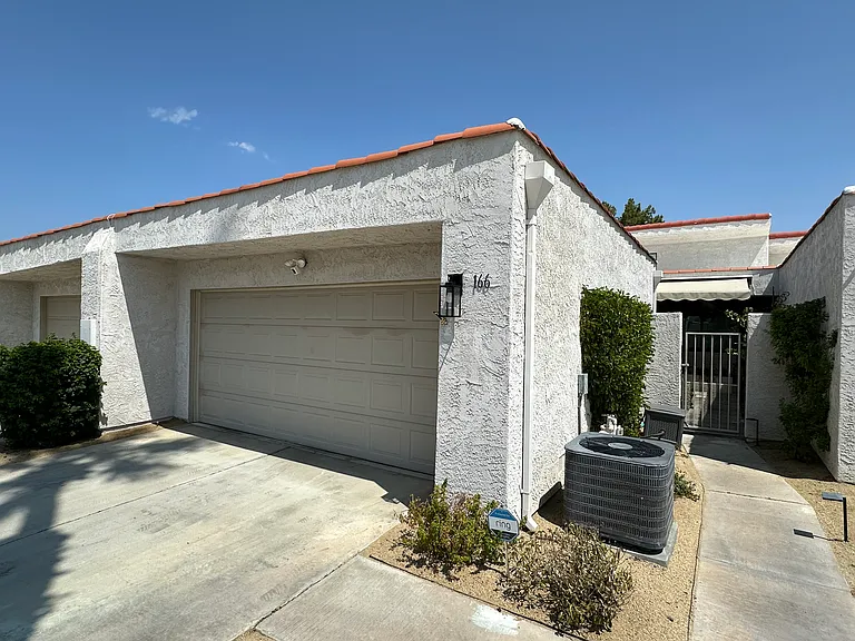 166 Wimbledon Ct — Photo 64