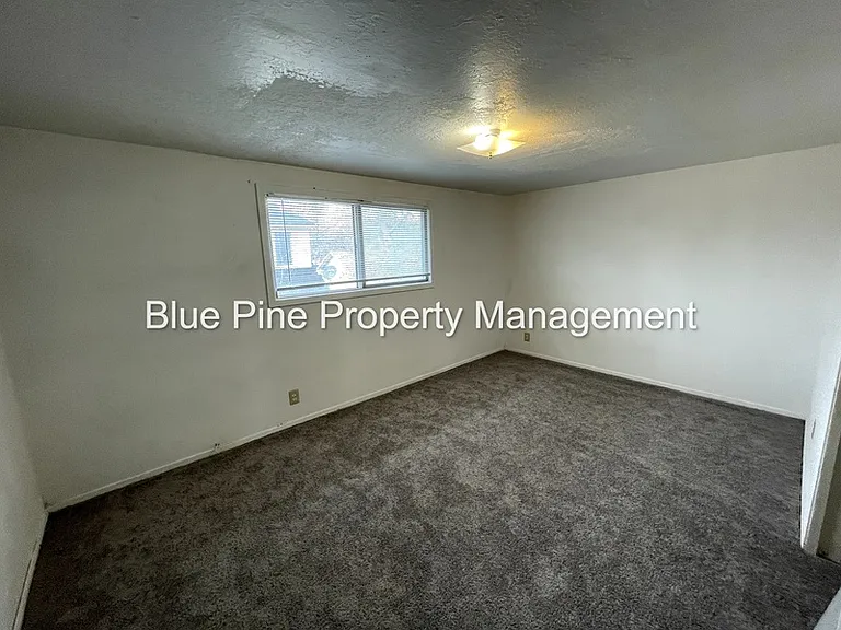 450 H St #2 — Photo 10