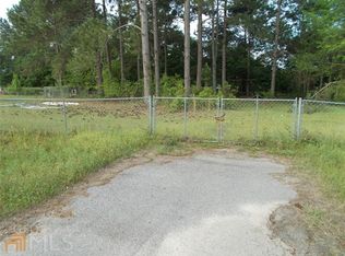 660 David St, Metter, GA 30439