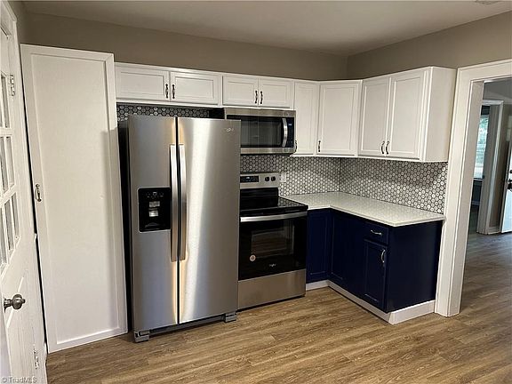 5th image of 716 Ontario St