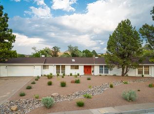 1620 Sagebrush Trl SE, Albuquerque, NM 87123