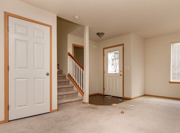 5th image of 18320 97th Ave E