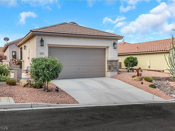 3rd image of 2635 Dirleton Pl