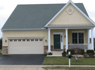 300 McNeil Ln, West Grove, PA 19390