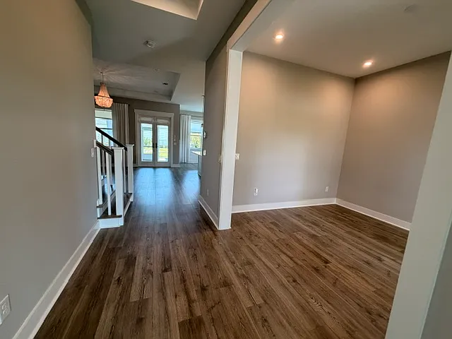 3 bed, 2.5 bath, 2671 sqft, $5,500 — Photo 3