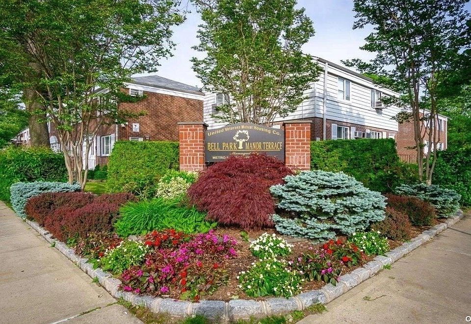 22103 Manor Road UNIT 1, Queens Village, NY 11427 Zillow