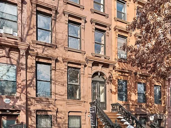 7 E 124th St #Townhouse 1, New York, NY 10035