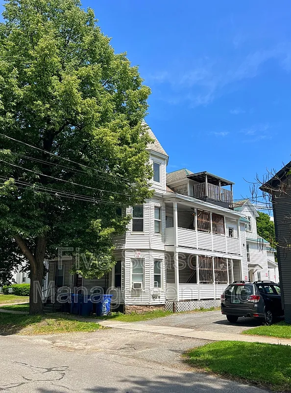 40 Intervale Ave — Photo 1