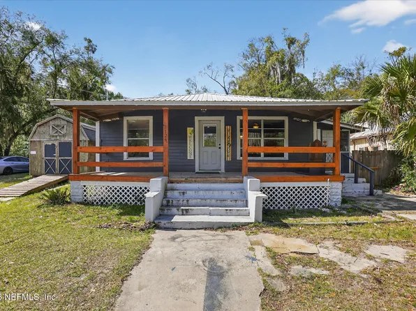 1124 S 12TH Street, Palatka, FL 32177