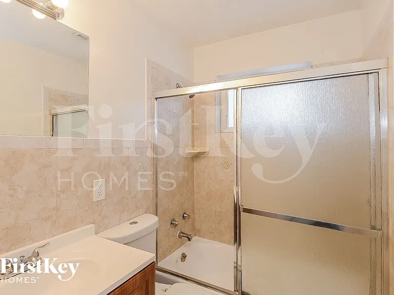 6820 SW 16th Ct — Photo 10