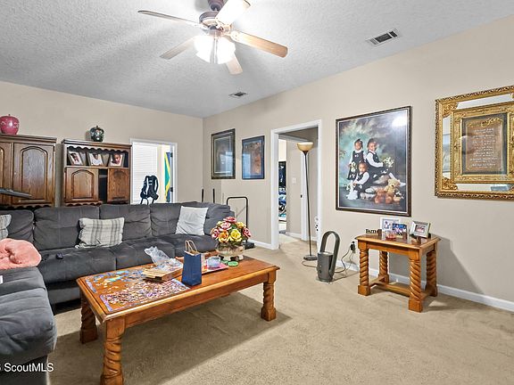5th image of 168 Drayton Cir