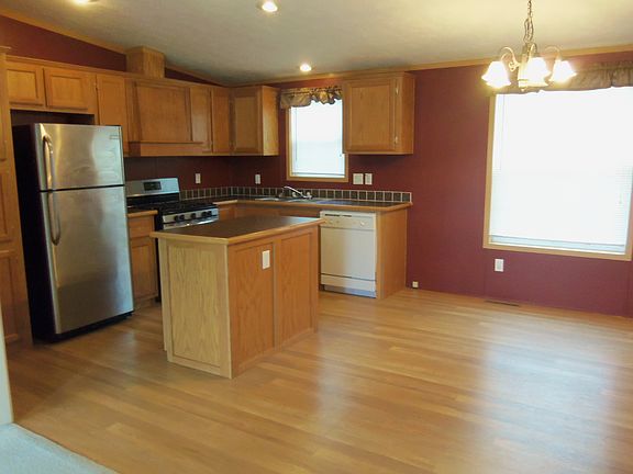 2nd image of 11246 Shady Brook Ct