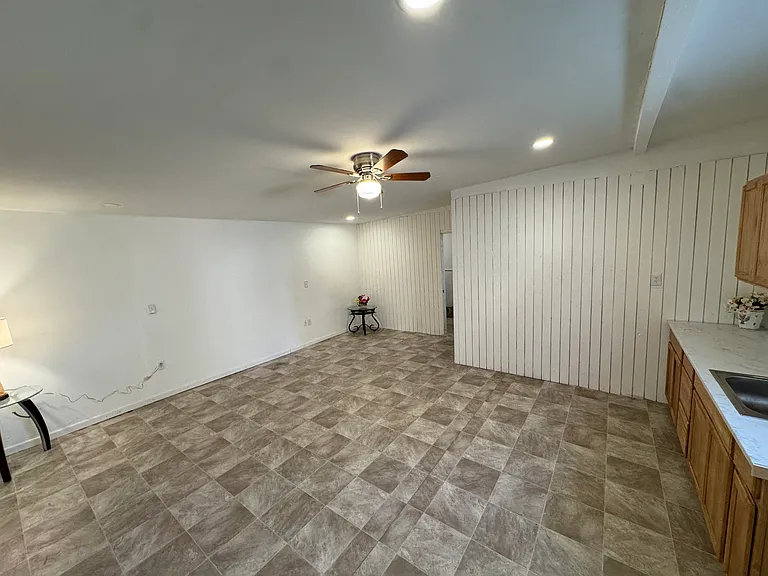 1420 2nd St #B — Photo 11