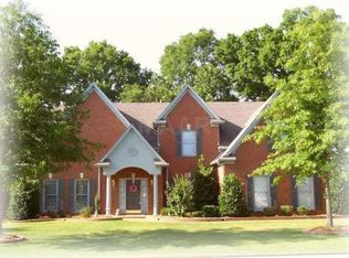 1038 Stanhope Rd, Collierville, TN 38017