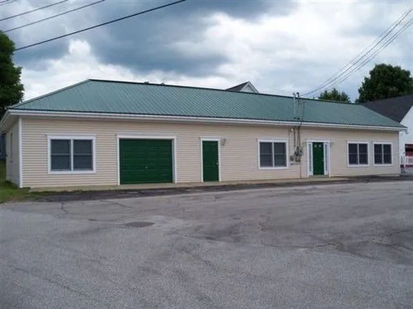 15 Tannery St, Norway, ME 04268