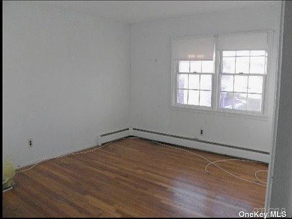 5th image of 23 Marquette Dr