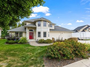 305 Crawford Ln, Yakima, WA