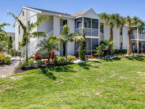Coral Palms Apartments