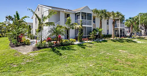 Coral Palms Apartments Photo 1