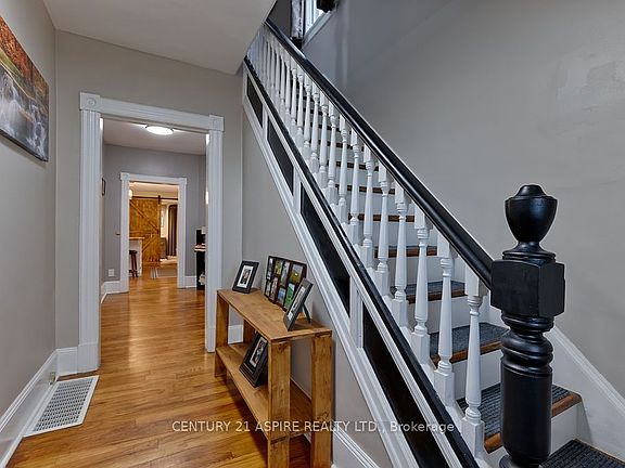 3rd image of 391 3rd Ave