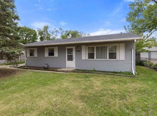 7906 Randy Rd, Machesney Park, IL 61115