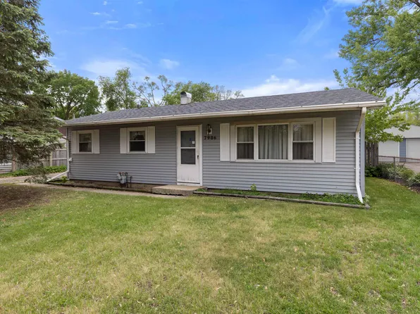 7906 Randy Rd, Machesney Park, IL 61115