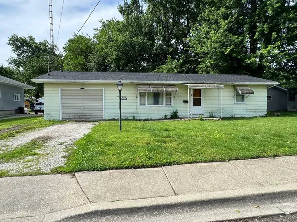 506 E Stevenson St, Taylorville, IL 62568