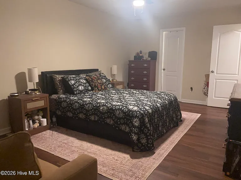 950 Arbor Springs Cir — Photo 8