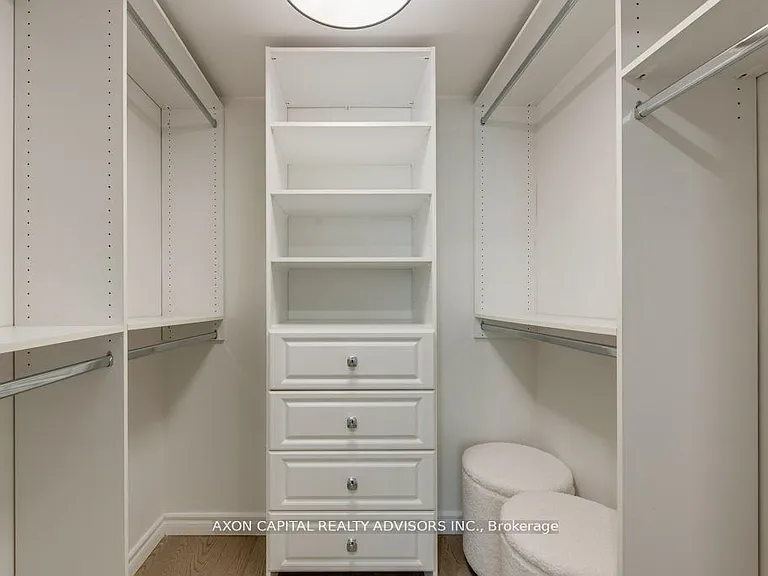 168 Simcoe St #1513 — Photo 9