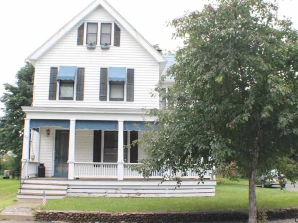102 N 5th St, Northville, NY 12134
