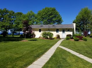 7739 N Old Channel Trl, Montague, MI 49437