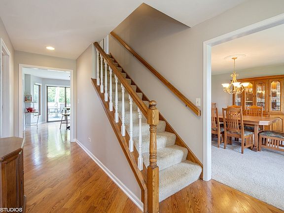 2nd image of 25275 N Marilyn Ln