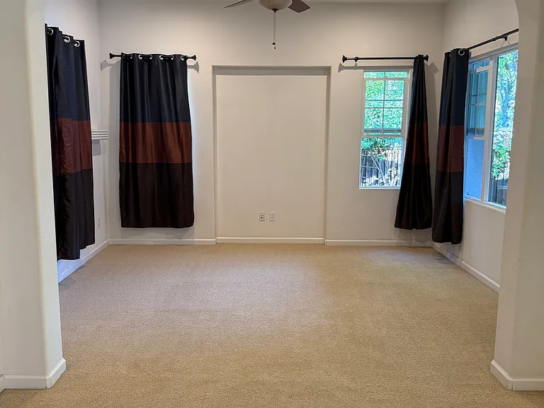3001 Sweetviolet Dr — Photo 29