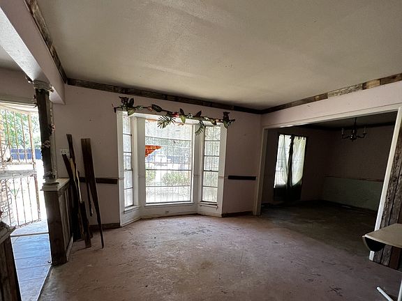 5th image of 4267 TREEGARDEN ST