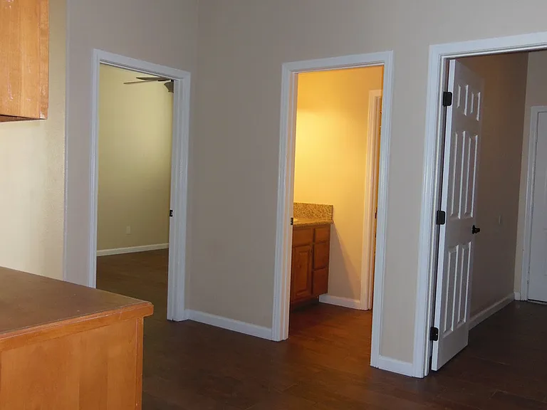 5744 Adobe Cir — Photo 18