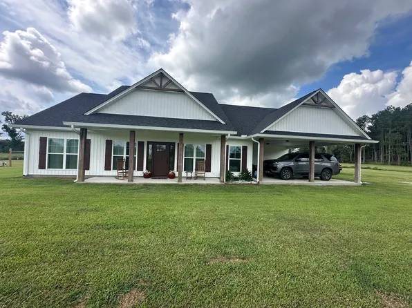 420 County Road 10, Stringer, MS 39481