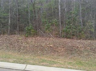 57 Old Lafayette Ln, Black Mountain, NC 28711