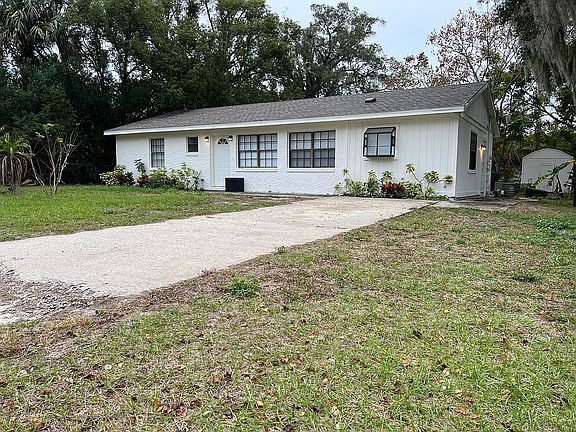 1420 E Carolina Ave, Deland, FL 32724 | Zillow