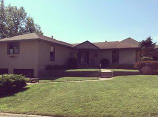 228 E Todd Ter, Carroll, IA 51401
