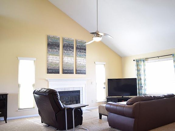 3rd image of 6060 Jennagate Ln